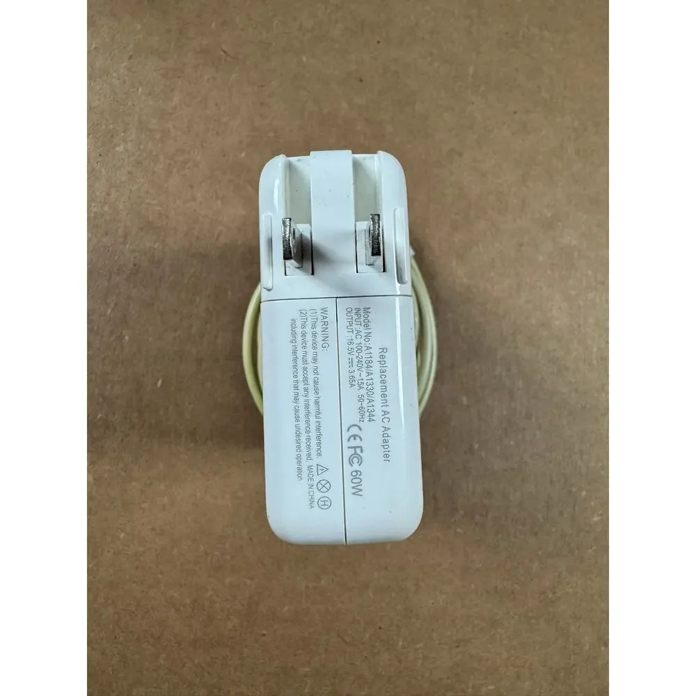 MacBook Charger / used condition